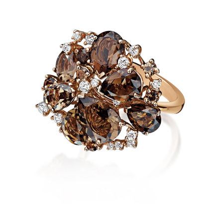 Anello della collezione Tres Jolie: quarzo fumé, oro rosa, diamanti