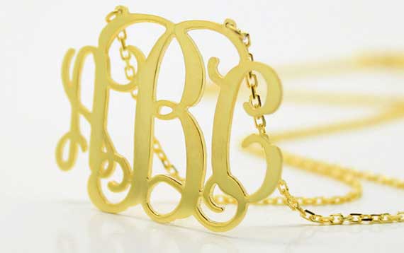 1.50'-inch-Monogram-Necklace---925-Sterling-Silver---18k-gold-plated-€41,00-EUR