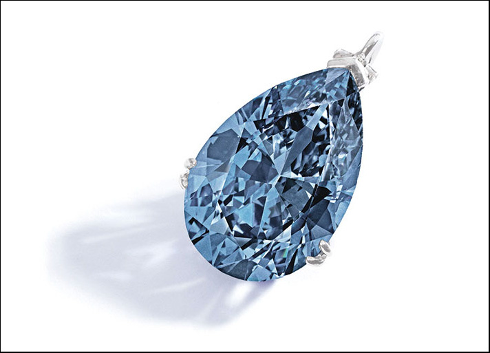 Diamante Fancy Vivid Blue, di 9.74 carati, potenzialmente internamente perfetto (IF) e VVS2 chiarezza. Stima: 10-15 milioni di dollari