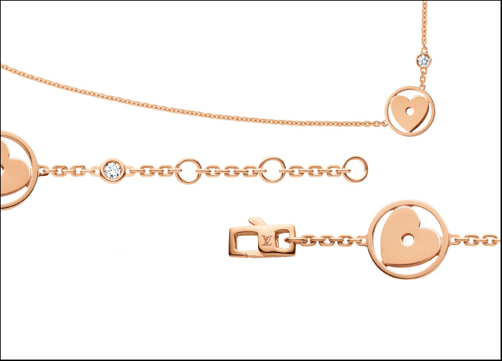 Dettagli catena, cuore e chiusura di collana e bracciali della collezione Idyle Coeur