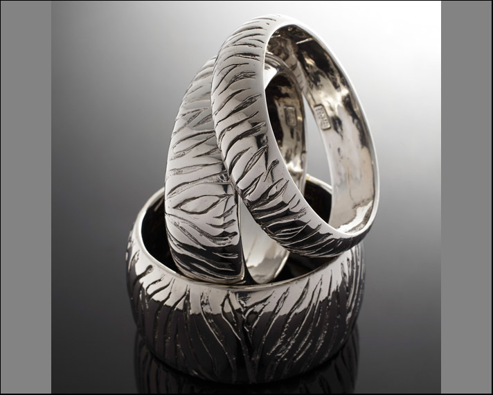 Collezione Zebra, tre bangle di diverse dimensioni in argento