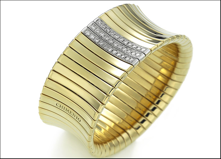 Collezione Supreme bracciale in oro giallo con tre file di diamanti 