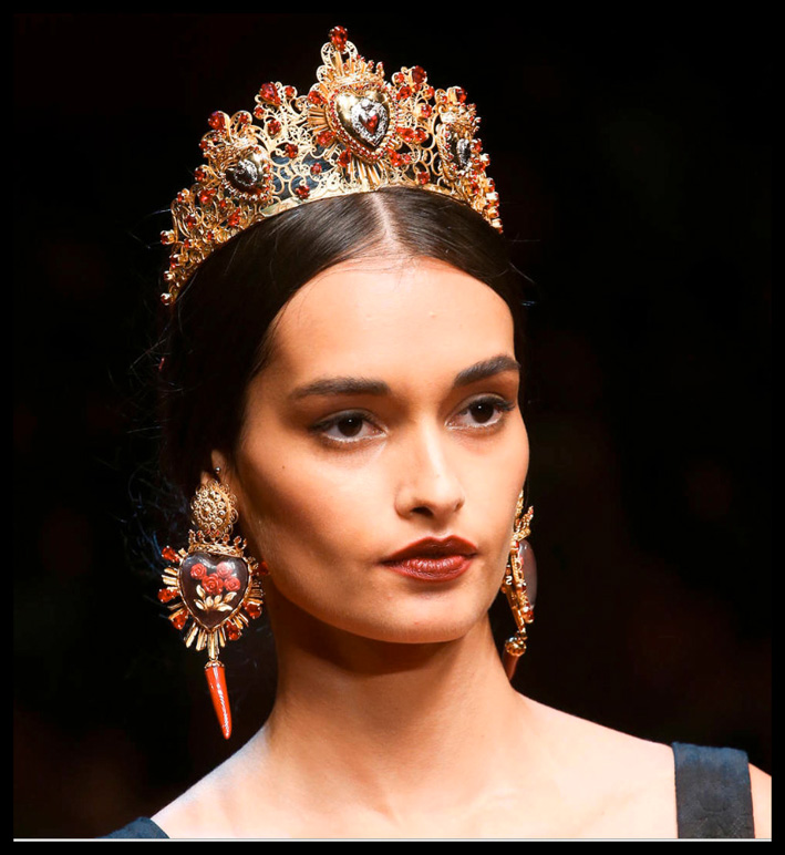 Corona e orecchini Dolce&Gabbana