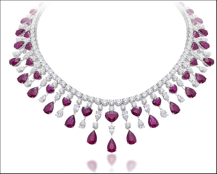 Unique Art Collection, collana di rubini e diamanti