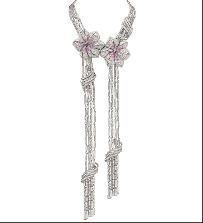Collana trasformabile Eclats de Lys. Oro bianco, con zaffiri rosa,  per 12,52 carati, e diamanti  per 167,54 carati