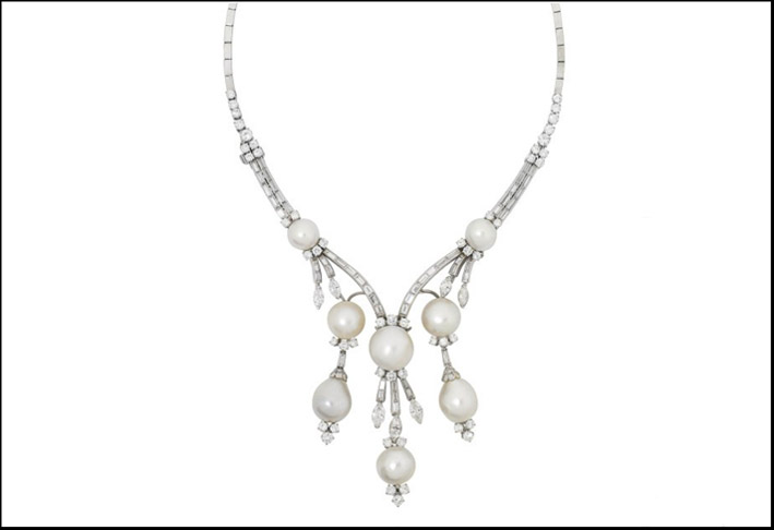 Collana di perle naturali e diamanti di Boucheron