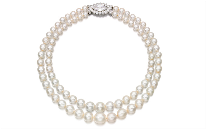 Collana di perle naturali a doppio filo e diamanti. Venduta per 6,7 milioni di dollari
