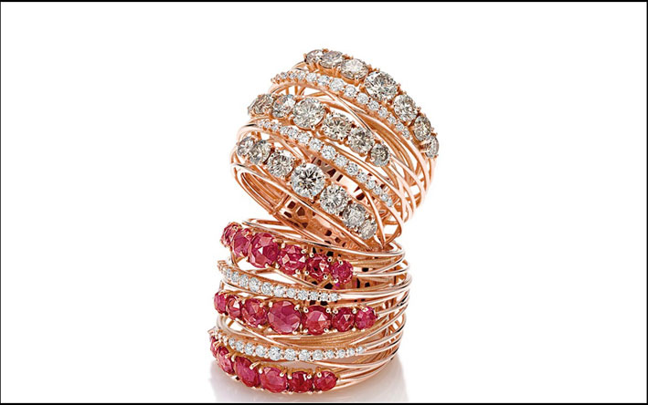 Anelli in oro rosa, diamanti e rubini della collezione Arianna