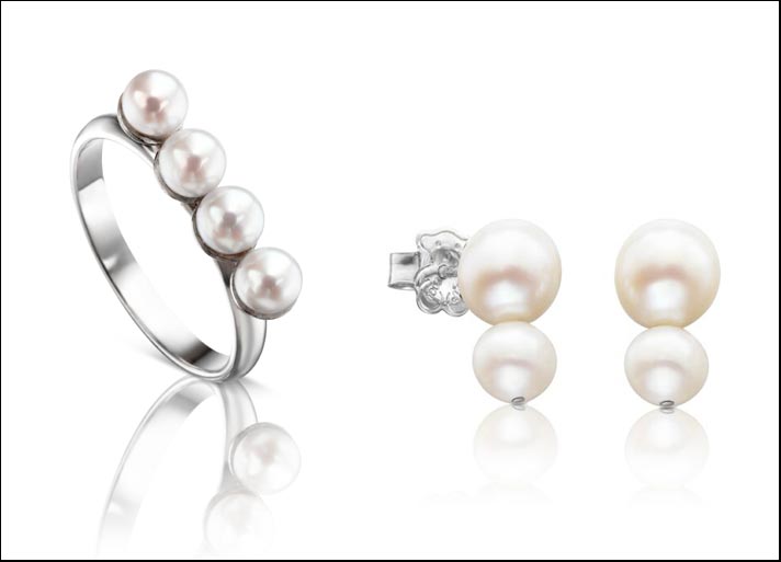 Straight, anello e orecchini  in argento sterling e perle di acqua dolce coltivate