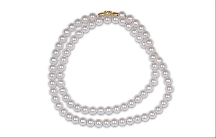 Collana di perle attorcigliabile. Prezzo: 785 dollari