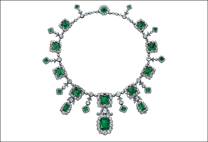 Collana di smeraldi e diamanti appartenuta a Elena di Francia, duchessa di Aosta, nata Elena d'Orléans