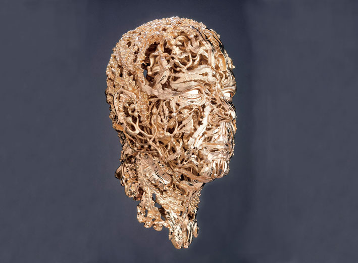 La testa di Alberto di Monaco in oro, disegnata da Barry X Ball e realizzata da Damiani