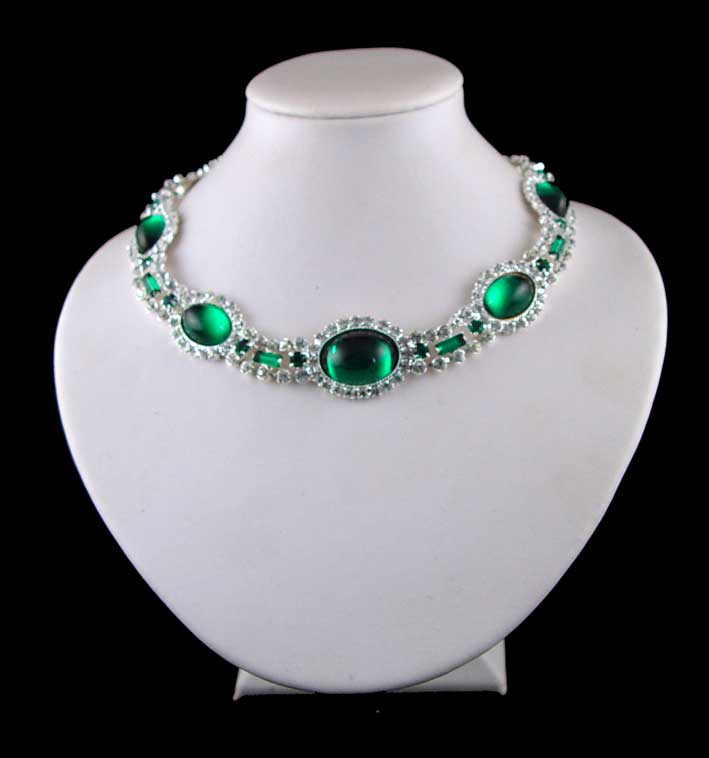 Collana di smeraldi della principessa Diana (riproduzione)