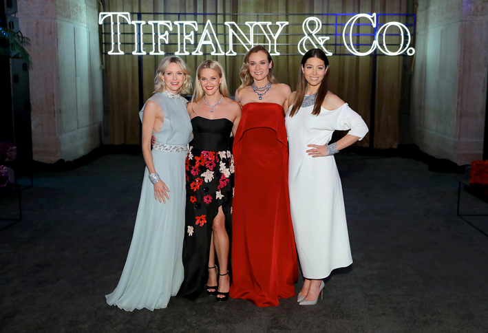 Naomi Watts, Reese Witherspoon, Diane Kruger e Jessica Biel indossano gioielli della collezione Blue Book 2016 all’evento Tiffany & Co. al Cunard Building di New York