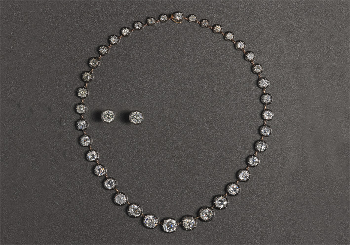 Parure di diamanti appartenuta alla Regina d’Italia Margherita di Savoia. Venduta per 185mila euro