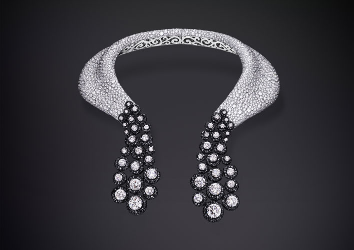 Collezione Folies, collier con diamanti bianchi e neri