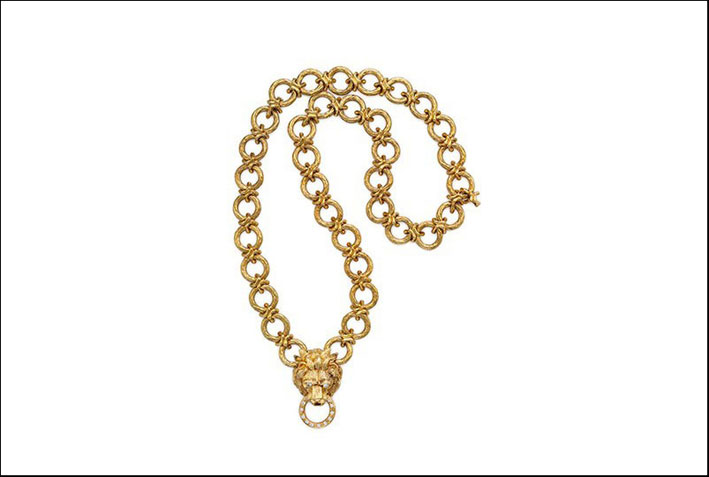 Collana in oro di Van Cleef & Arpels con testa di leone. Venduta per  56.250 dollari