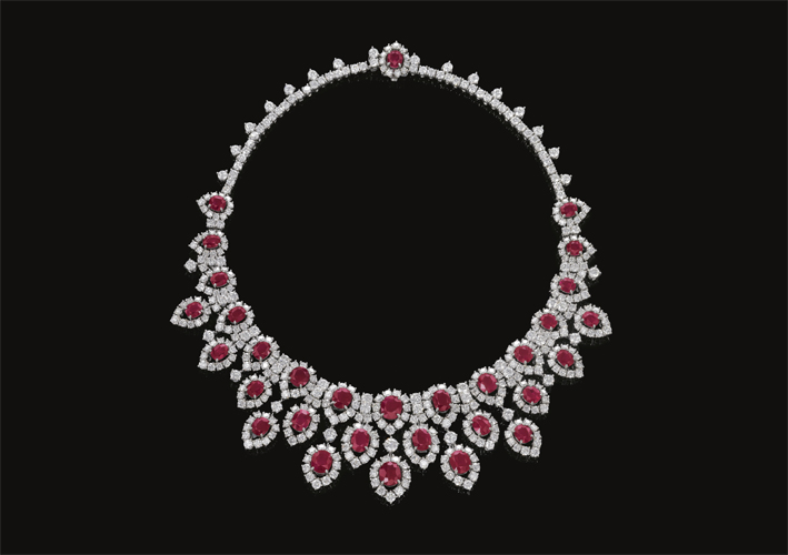 Collana di rubini e diamanti, 1963