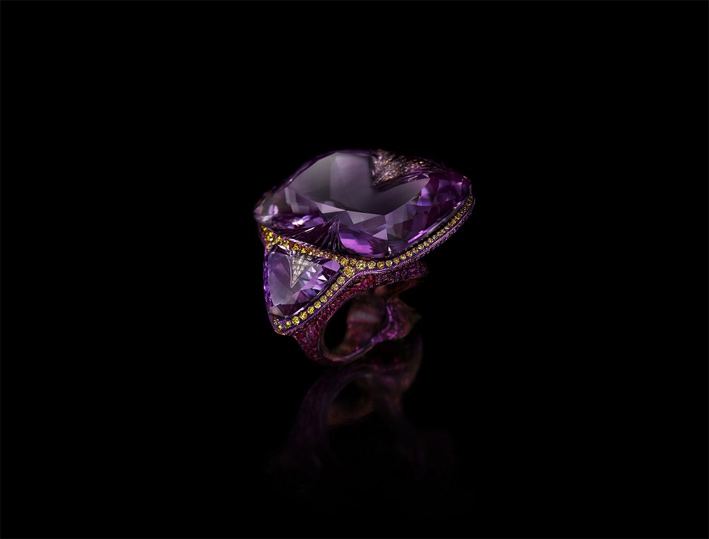 Anello Ring of Night di Wallace Chan