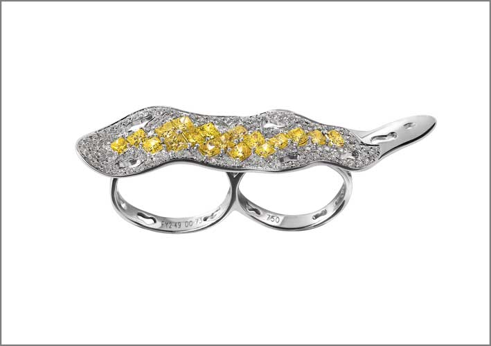 Collezione Aya, anello doppio in oro giallo e diamanti bianchi e yellow