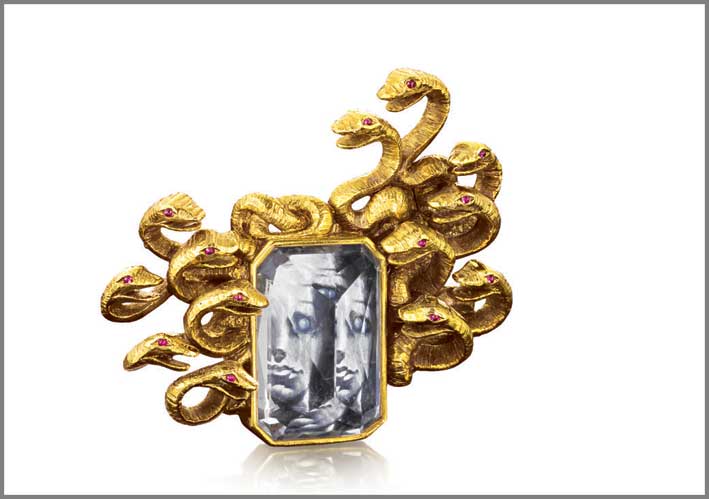 Spilla in oro, morganite e miniatura di Salvador Dalì, 1941