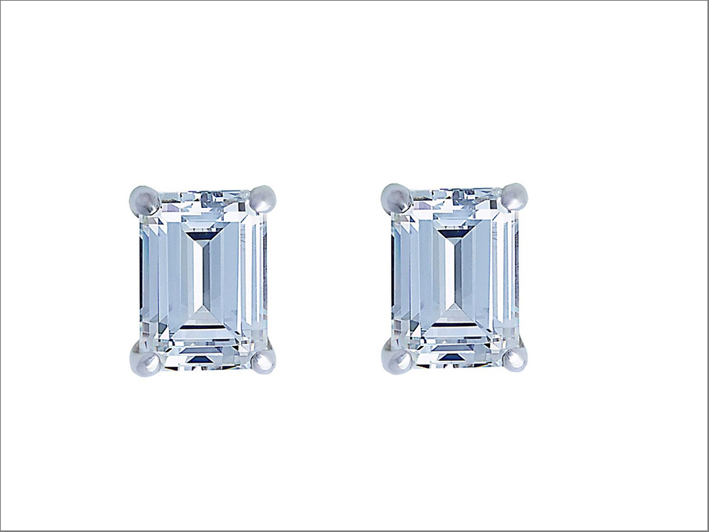 Orecchini argento e diamanti simulati a taglio smeraldo