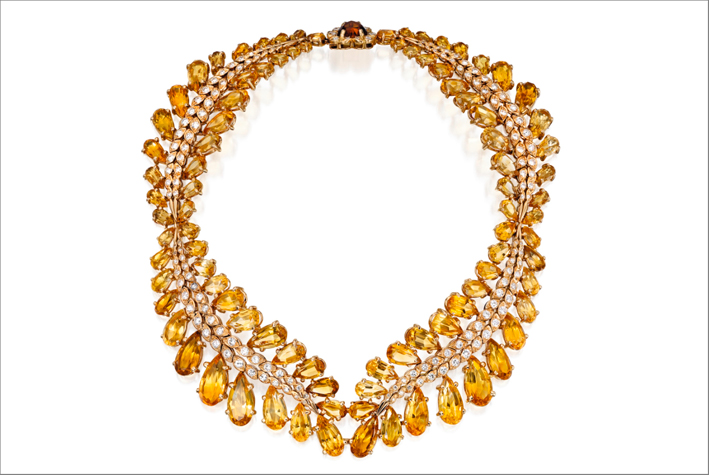 La collana-bracciale di Sterlé, con diamanti e citrini, appartenuta alla regina d'Egitto Narriman