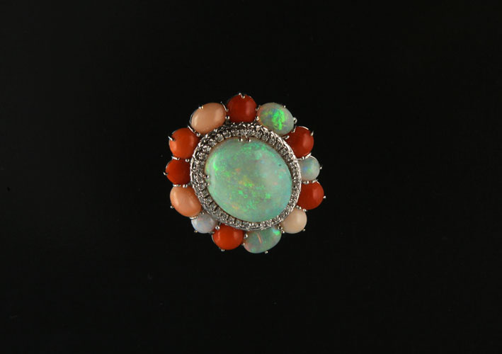 Maccarini Piero, anello con coralli e  opale