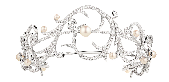 Diadema Valses d'Hiver, in oro bianco, diamanti e perle