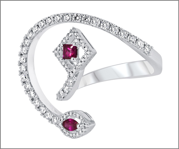 Alfieri St John, anello con diamanti e rubini
