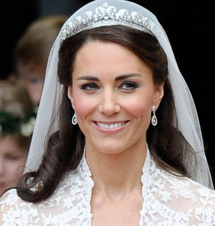 Kate Middleton con la tiara di Cartier