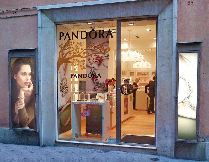 Lo store di Pandora a Roma
