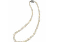NATURAL PEARL NECKLACE 297