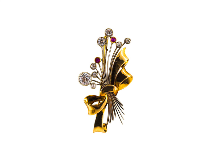 Spilla Art Nouveau in oro 18 carati e diamanti