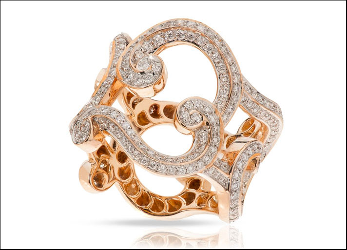 Fabergé Rococo, anello Lace in oro rosa con diamanti bianchi taglio rotondo. Prezzo: 9 mila euro