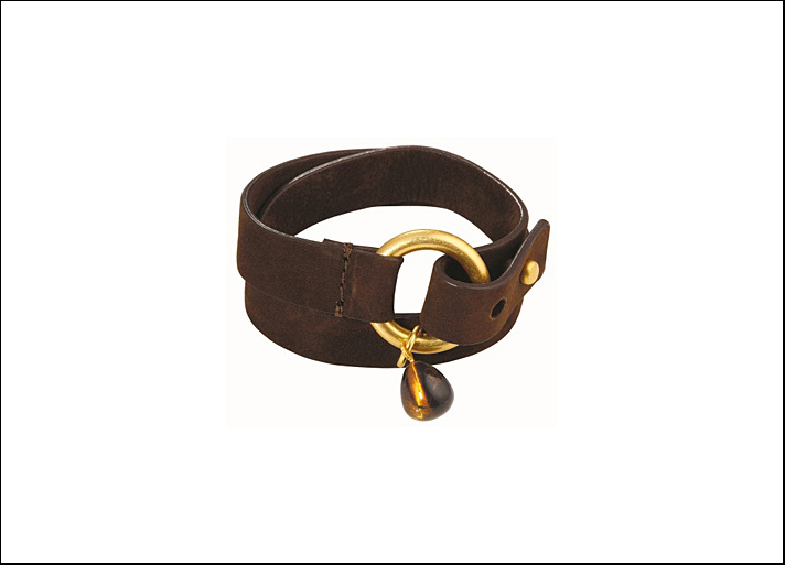 Secnce Copenhagen, bracciale cuoio e occhio di tigre. Prezzo: 70 euro