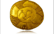 Pablo Picasso, spilla in oro e diamanti Visage rond