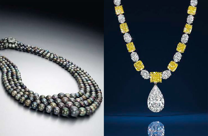A sinistra, collana di perle nere: da 3,8 a 4,5 milioni di dollari. A destra, collana di diamanti bianchi e fancy yellow, stimata 500-700mila dollari