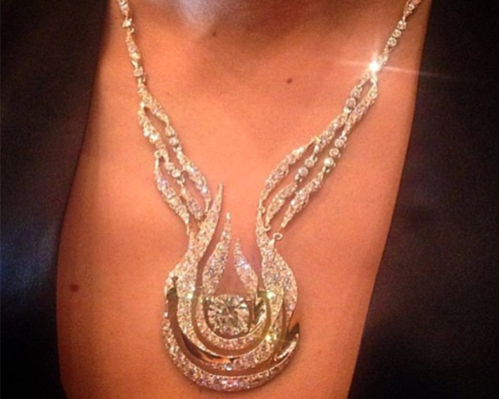 Hearts On Fire, collana della collezione Serafina da account Instagram del produttore