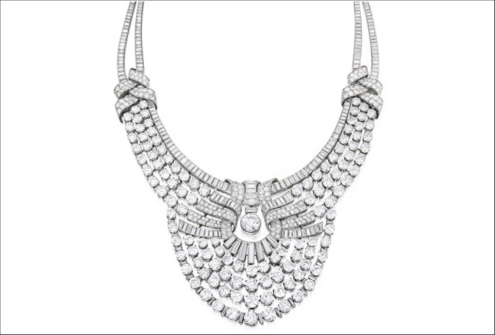 La collana della regina Nazli venduta per 4,3 milioni di dollari