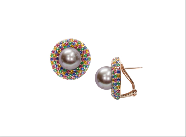 Orecchini in argento placcato con perle di Tahiti e cubic zirconia