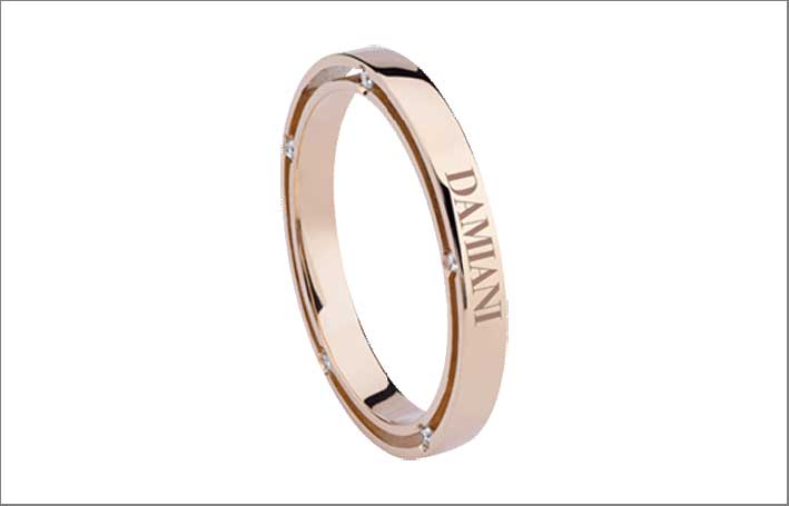 Damiani, anello in oro rosa. Prezzo; 998 euro