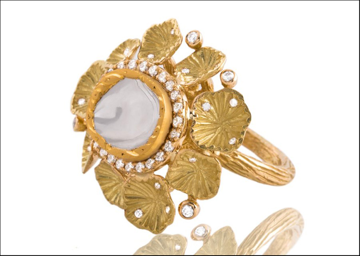 Anello della Enchanted Collection con diamante polki
