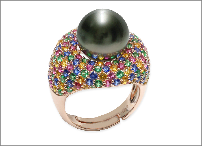 Mayumi, anello con perla di Tahiti e zirconi colorati