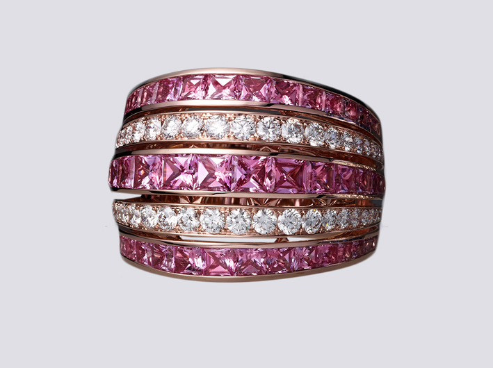 Baenteli, anello in oro rosa, diamanti e zaffiri rosa