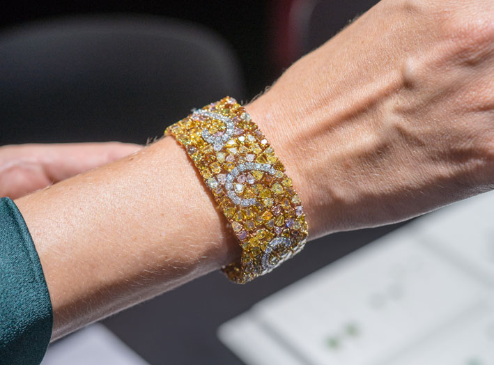 Morphee Joaillerie bracciale a fascia diamanti bianchi e fancy gialli copyright gioiellis