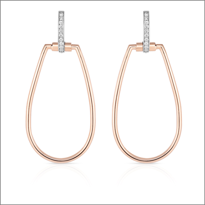 Rose gold earrings with white diamonds