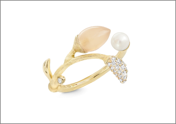 Anello in oro con quarzo, perla e diamanti