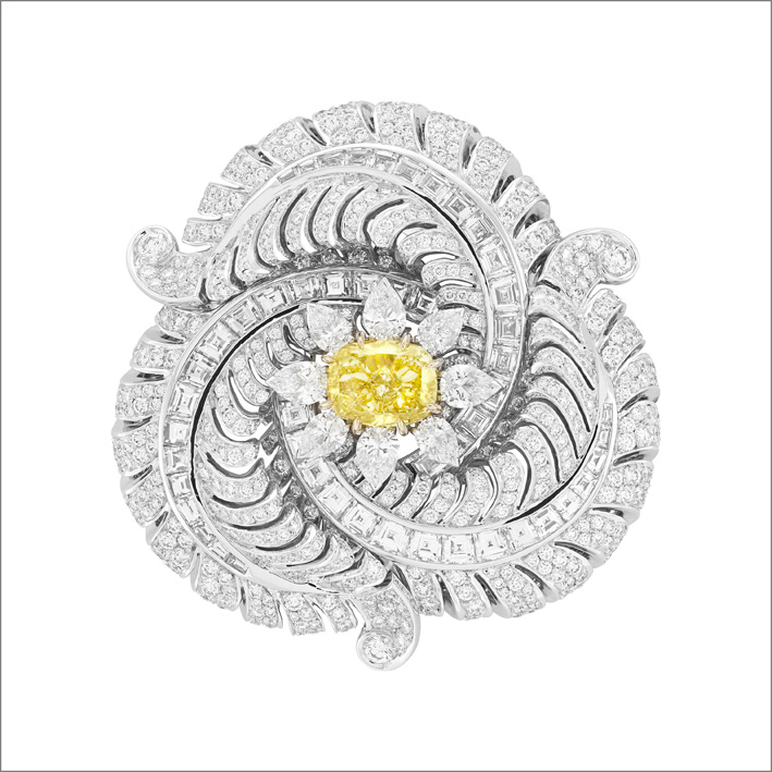 Clip Trio précieux. Diamante giallo Fancy Vivid Yellow taglio cuscino di 2,51 carati, diamanti