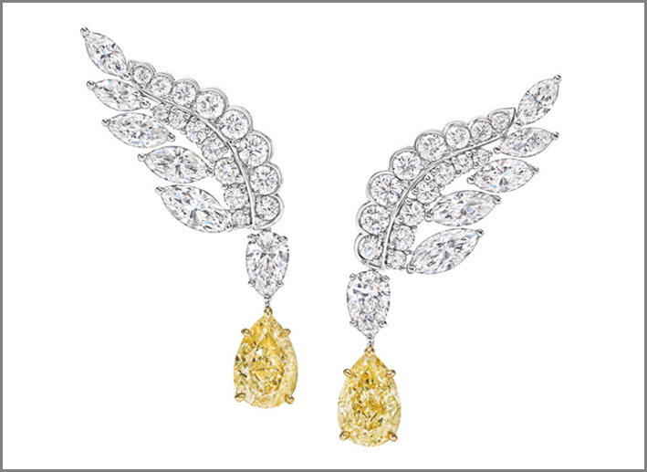 Orecchini Eagle con diamanti bianchi e yellow
